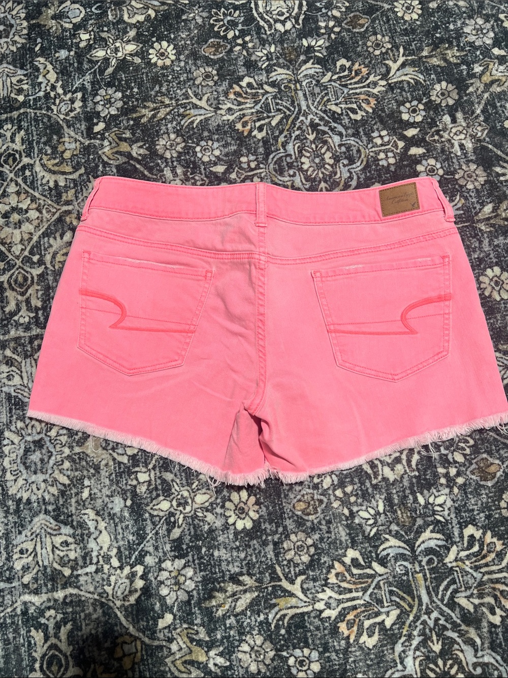 American Eagle Outfitters Women’s Pink Denim Cutoff Shorts - Picture 2 of 4